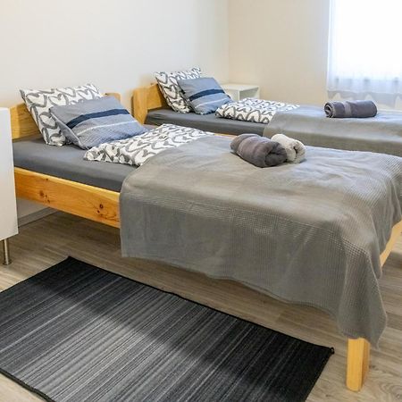 Süni apartman Ordacsehi Exterior foto