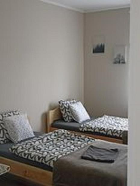 Süni apartman Ordacsehi Exterior foto
