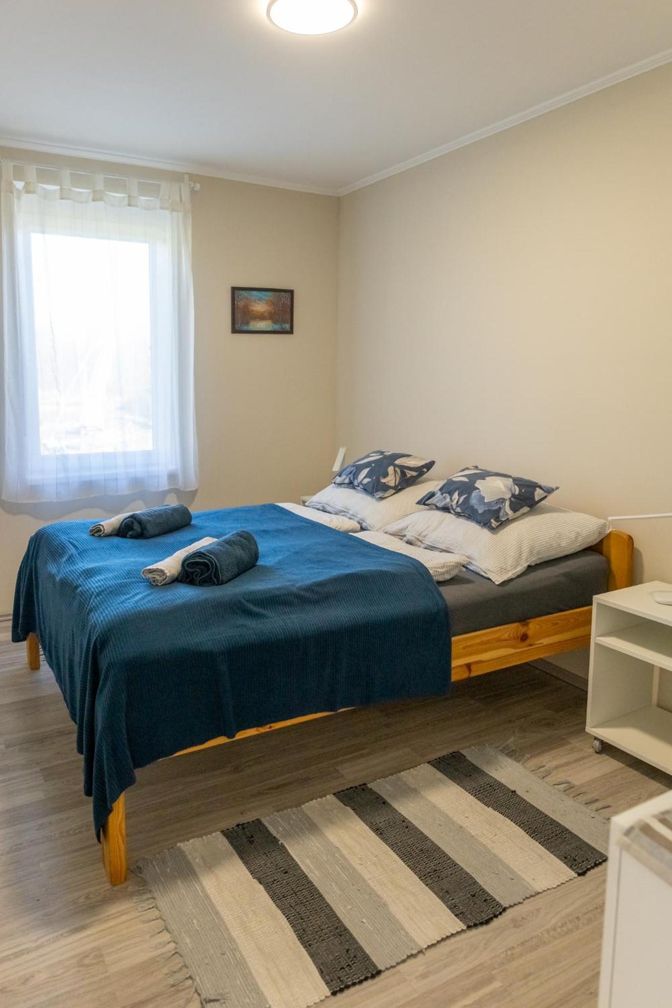Süni apartman Ordacsehi Exterior foto
